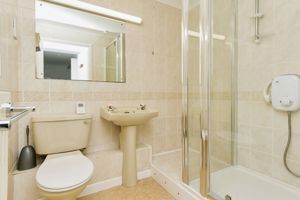 SHOWER ROOM- click for photo gallery